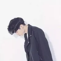 高清男生韩范头像最新版第1张