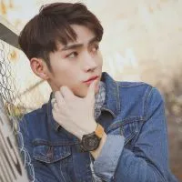 微博帅气阳光男生头像图片大全第1张