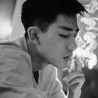 冷酷伤感的黑白头像男生大全第1张