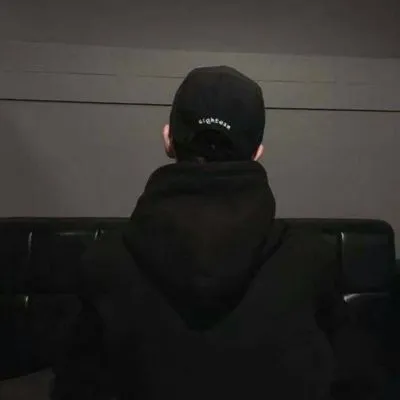 最帅最冷酷的男生头像黑白大全第1张