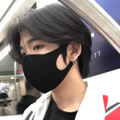 最新版90非主流男生头像帅气合集第1张