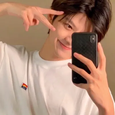 帅哥都会用的超级优质的男生好看头像第1张