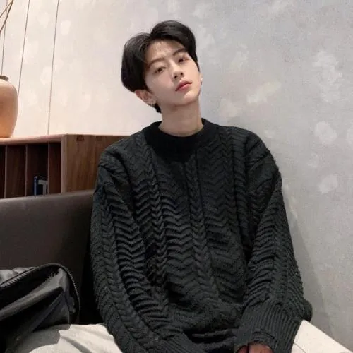 潮流帅哥头像高清第1张