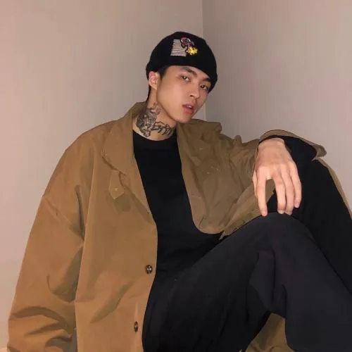 酷拽男生头像高清第1张