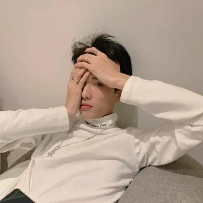 2021很酷的男生炫酷头像真人第1张