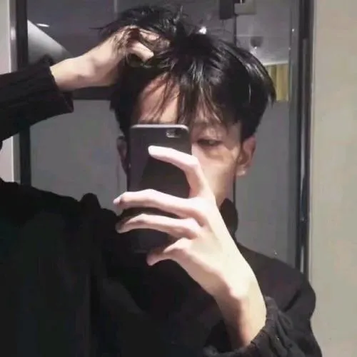 2021微信最火伤感帅哥头像图片大全第1张