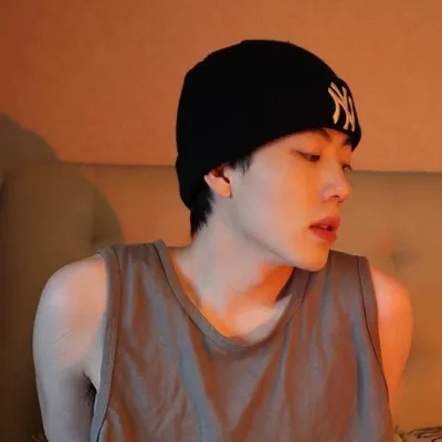 帅气的神仙侧脸男头第1张