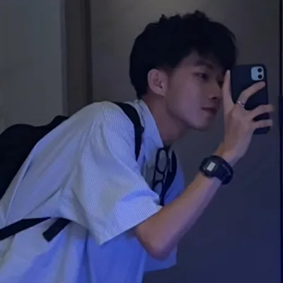 高清帅气的微信头像男第1张