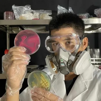 高清帅气的男生优质真人头像图片第1张