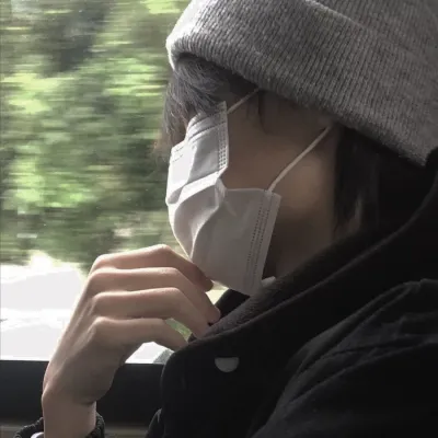 高质量ins风男头真人图片第1张