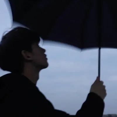 高清帅气的高级男真人头像图片第1张