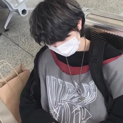 男网图头像真实,高清帅气的今年最潮头像男生图片第1张