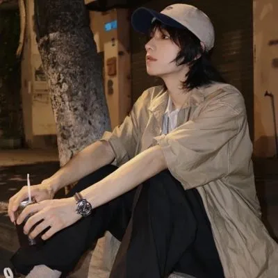 最新版ins复古风男生气质头像大全第1张