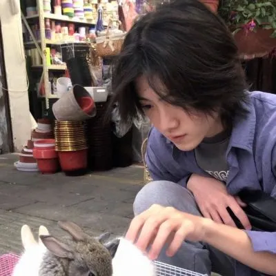 男生高冷又帅气的气质头像合集第1张