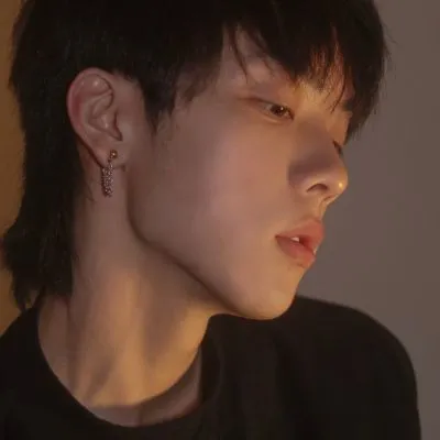 霸气的高清好看男生头像大全第1张