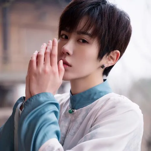 帅气经典的微信男生头像2021最火微信头像图片大全第1张