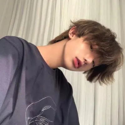 优选高品质头像男孩子第1张