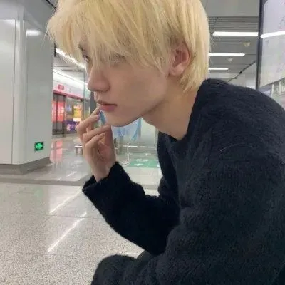 长的太帅优质男生头像第1张