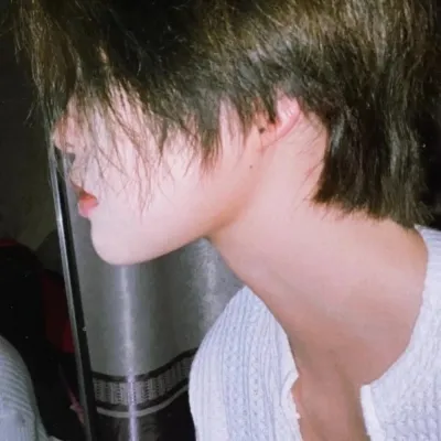 冷傲个性的男生头像图片第1张