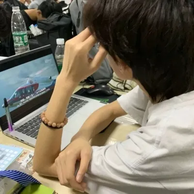 超帅个性男头头像图片第1张