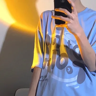 成熟男人真人版头像图片第1张