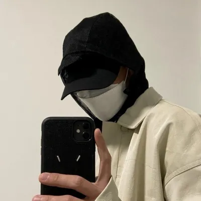 小清闲帅男头像真人版第1张