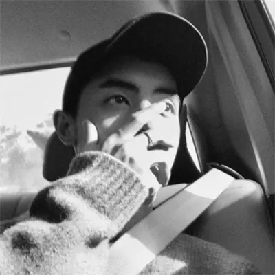 讨人喜欢的帅气男生图片头像第1张