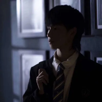 霸气超拽真人男生头像图片第1张