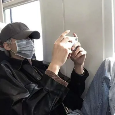 男生流行时尚头像图片第1张