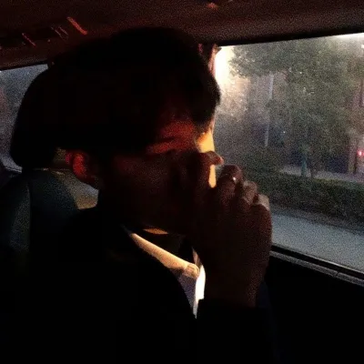 很帅的男生头像图片第1张