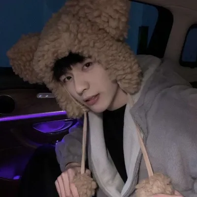 霸气硬汉男生头像图片第1张