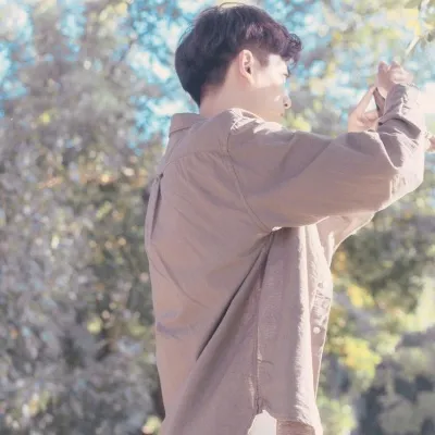 搞笑逗比男生头像图片第1张