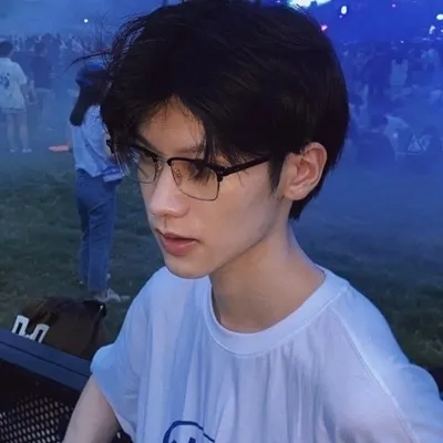 帅气的男生头像高清第1张