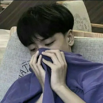 另类搞笑男生头像真人版第1张