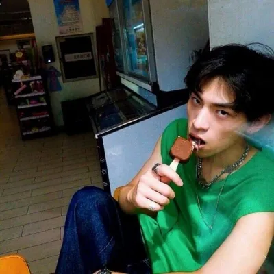 酷炫霸气男生头像图片第1张