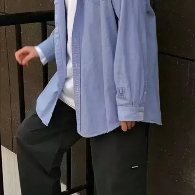 时尚帅气男孩头像图片第1张