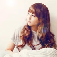 唯美好看的清纯女生qq头像第1张