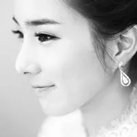 清新淡雅的女生头像第1张