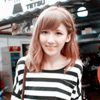 清新阳光的女生头像大全第1张