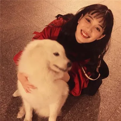 最火抖音头像漂亮小姐姐第1张