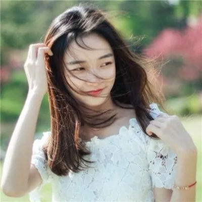 有意境女生长发头像精选第1张