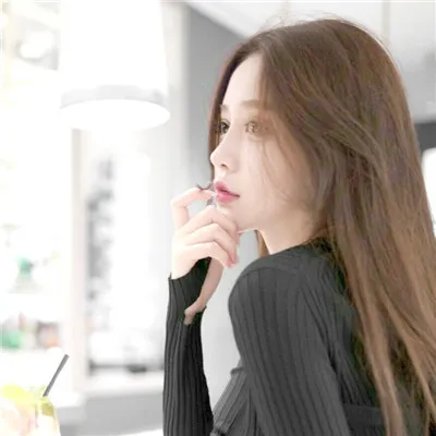 女生超唯美侧面头像大全第1张
