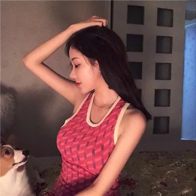 女生头像性感好看的头像图片第1张