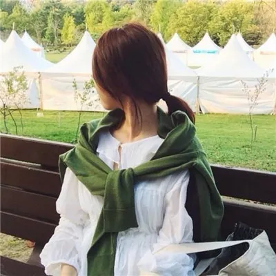 不露脸的女生头像唯美第1张