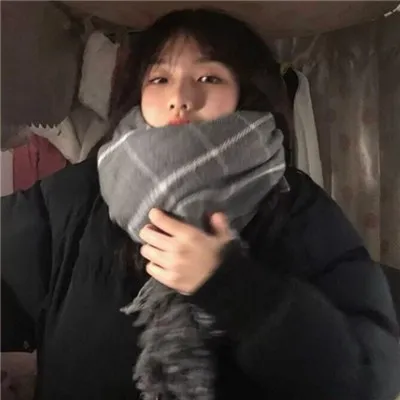 女生头像ins高级质感干净第1张