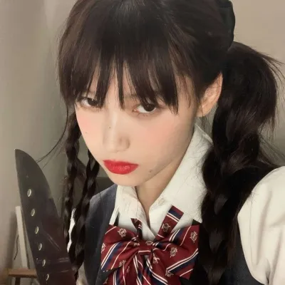 阳光甜美又很舒心的女孩头像第1张