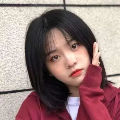 最新红色系又美又飒的红衣女生头像真的可爱图片第1张