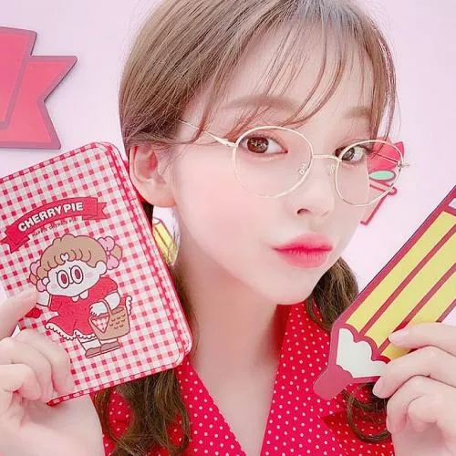 好看陌陌美女头像高清真实第1张