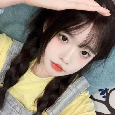 2021绝美的神仙颜值女生头像真人第1张