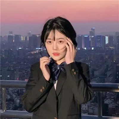 2021韩系ins风女生头像第1张